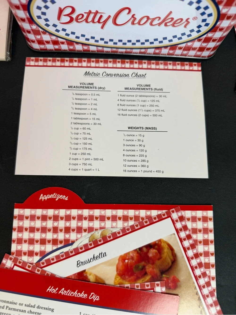 Vintage Betty Crocker Keepsake Recipe Box 16 Classic Recipes - Complete